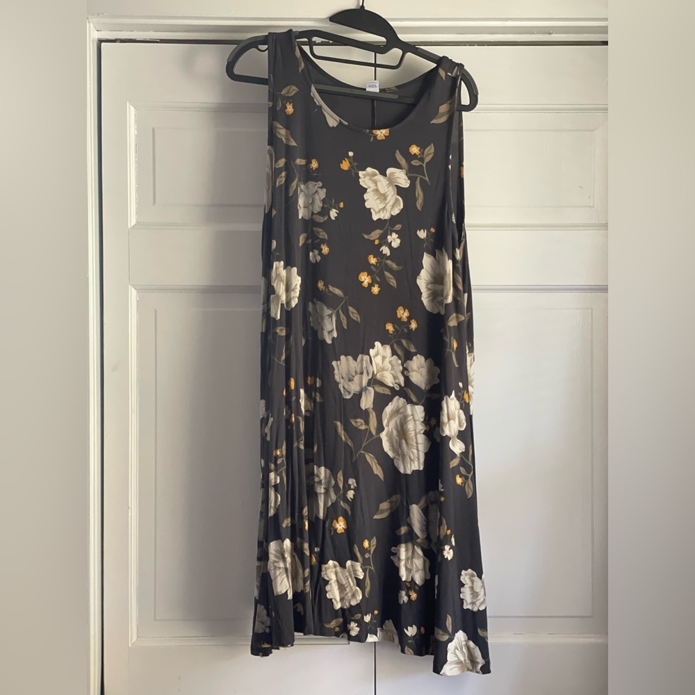 Old Navy Grey Floral Tank Dress
